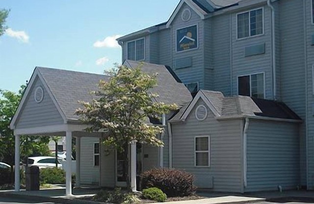 Motel 6 Charlotte, NC - University