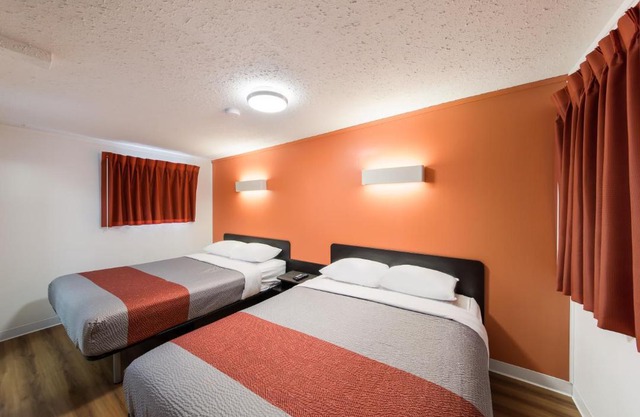 Motel 6-Cranbrook, BC