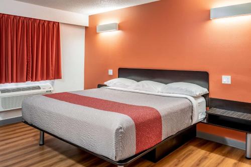 Motel 6-Fort Nelson, BC