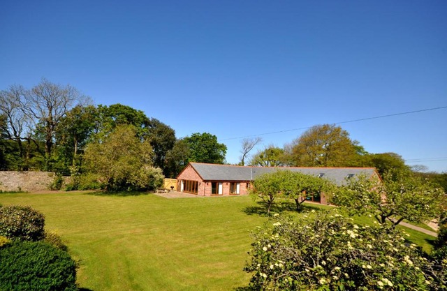 Moulton-Barrett Barn