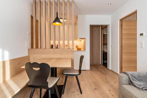 Mountain Meadows Apt 3