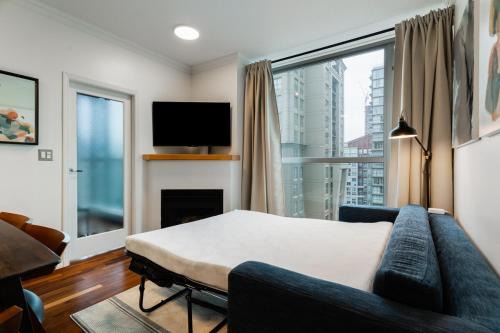 Mountain View Condo with Free Parking and Sleeps 6 Guests