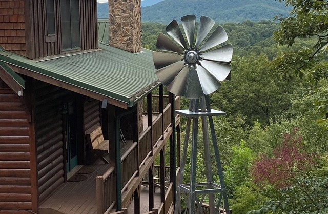 Mountain View Spectacular Cabin Wildlife HotTub Gameroom Firepit Helen, SauteeGa