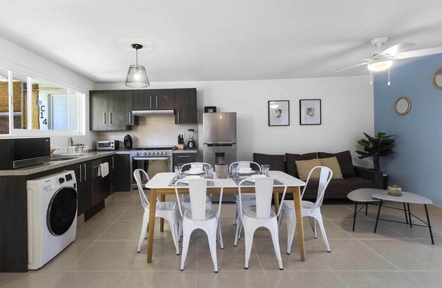 +MS +Suite Distintiva+ Home Office +Zaragoza