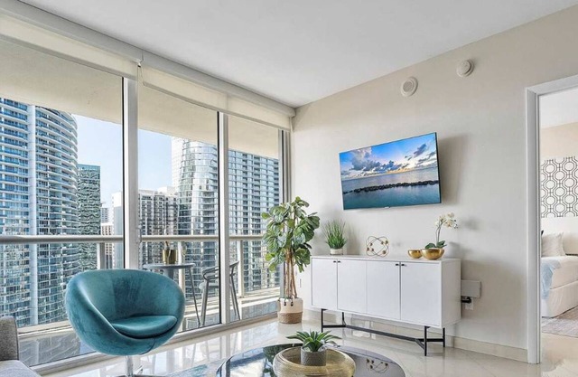 MVR - High-Rise Escape with Spa Access