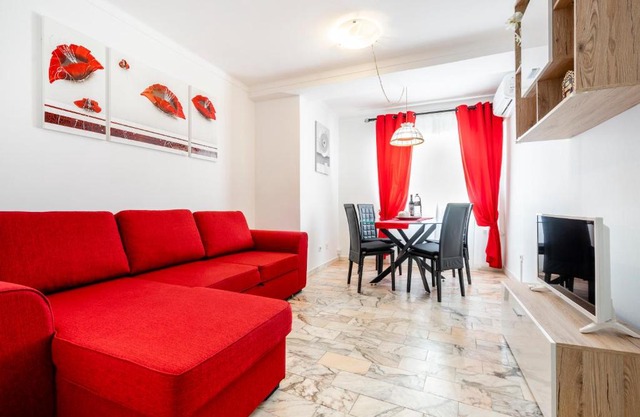 My Place @ Faro City Views