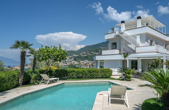 My Rental Homes - Villa Anfora with private pool, garden and private parking area