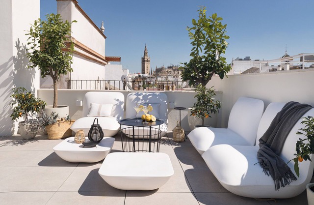 MYLU SUITES by PUERTA CATEDRAL