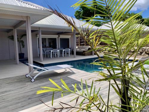 Nakolodge -3 chambres - piscine et jardin privatifs