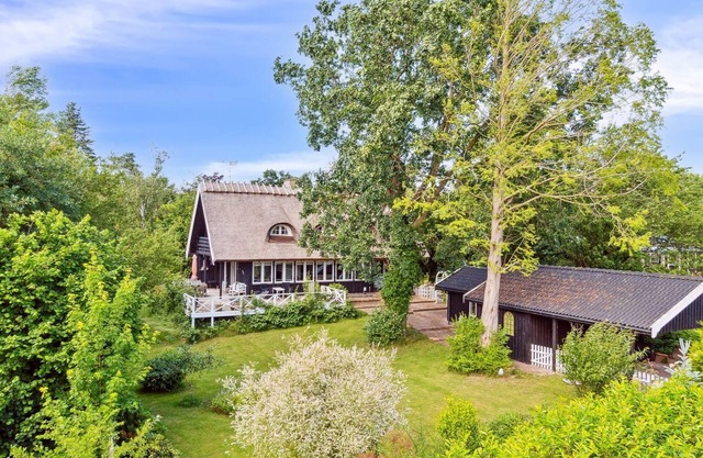 "Nanya" - 700m from the sea by Interhome