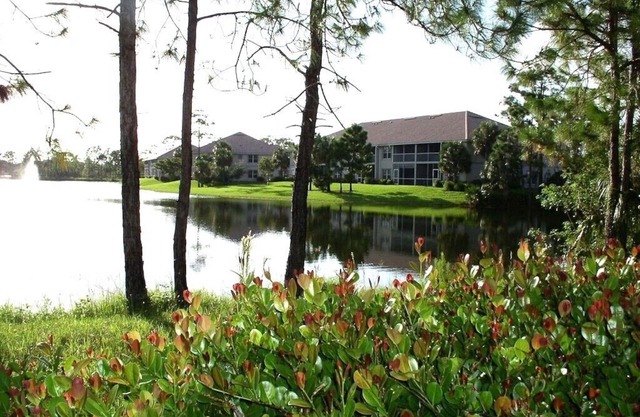 Naples Condo: Bike to Delnor Wiggins Beach State Park!