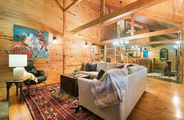 Nature Retreat-Explore 8 Acres-Private Getaway