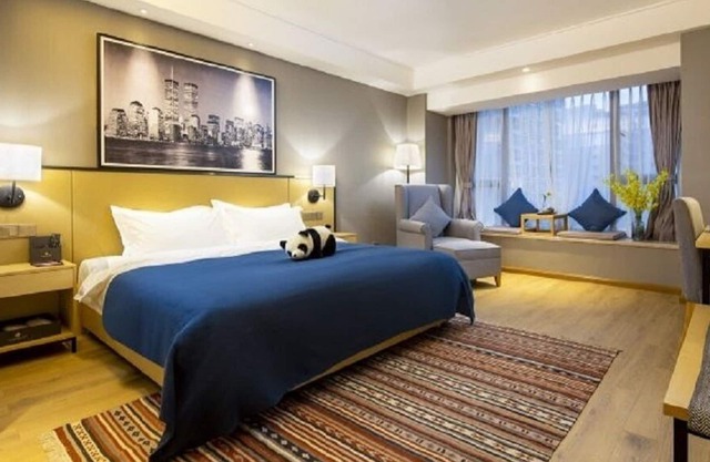 Near Chunxi Road / eastern suburb memory / Jianshe Road / bed in northern Europe