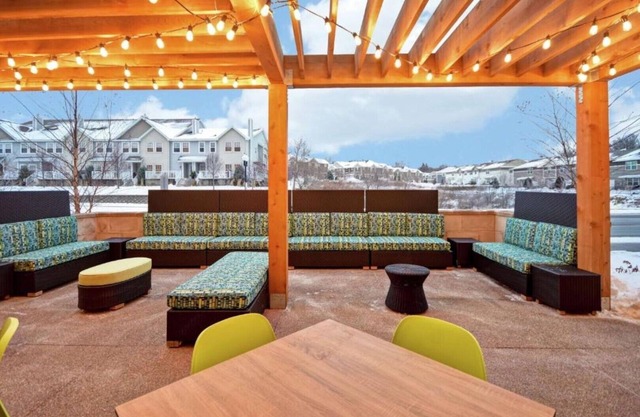 Near MSP Airport and Mall of America