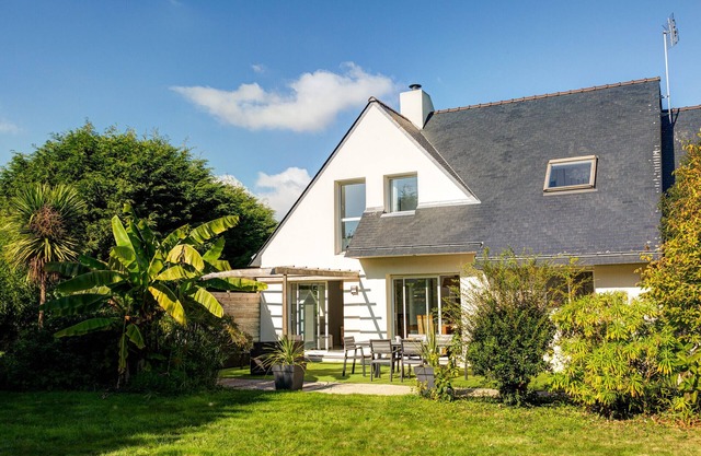 Near Pointe de La Torche, big house for 8