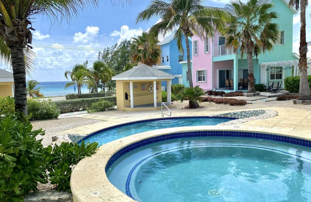 Neptune's Nest by the Sea, East End