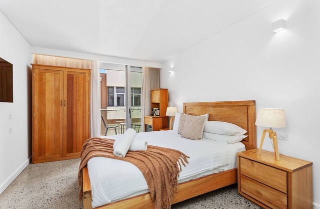 Nest on Newcastle – S4