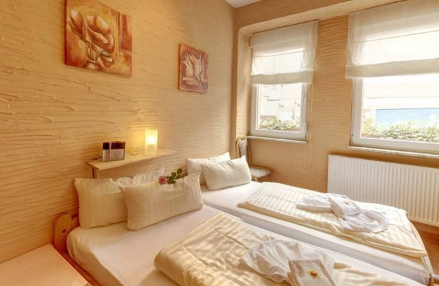 Neubert s Gasthaus am Rhein