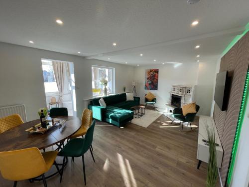 Neueröffnung nach Sanierung! Komfort Apartments am Badepark, Modern! Stylisch! Geräumig!