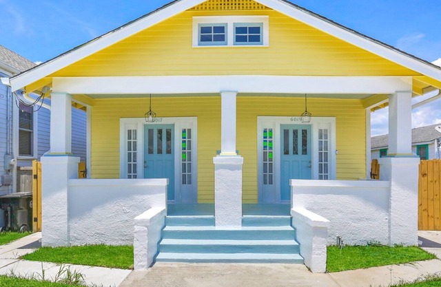 NEW 2 Bed, 2 Bath in Holy Cross Historic District