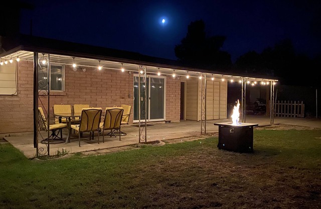 NEW! 4BD/mins to Lagoon/food/hiking/Snow basin