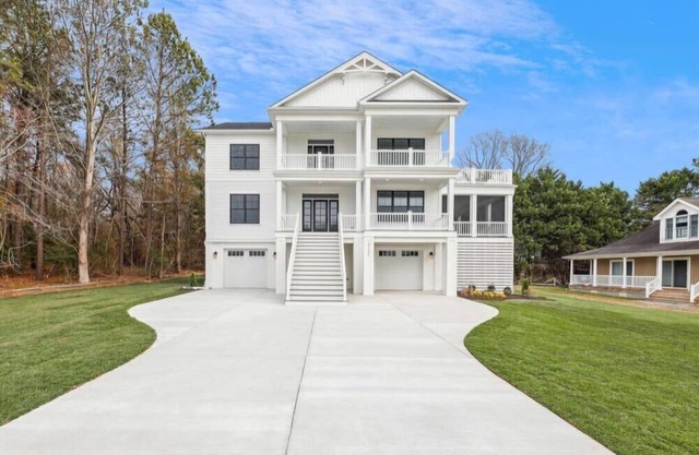 New Construction- Water Views!