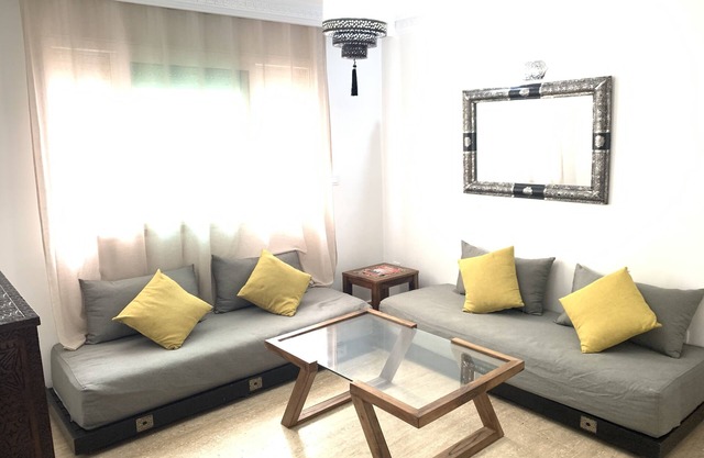 New Design Apartment in City Center Maarif Casablanca + Parking