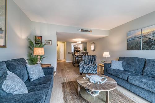 New Listing - Overlooking the Pool with Beach Views