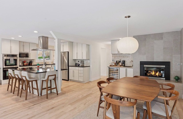 New Listing! Walk to Pearl St | Hot Tub | Garden | Prime Location