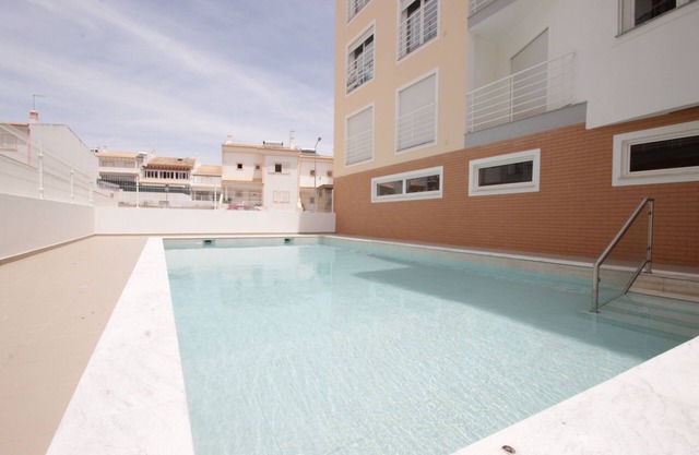 NEW Luxury apartment with pool - 5 min walking to the beach
