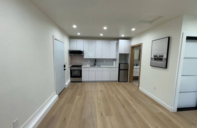 NEW LUXURY CONSTRUCTION IS THE BEST-Los Angeles with AC