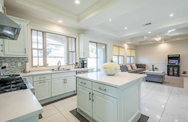 "New & Modern Home in · PerfectLargeParty/DtownLA/Beaches/DisneyUniversal