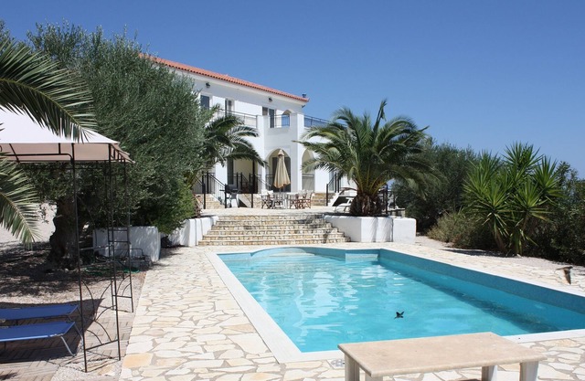 New Modern Villa with Private Pool Near Koroni