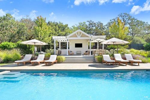 New Moon Mountain Family Retreat W- Pool And Views - Plus Wine Passport