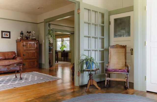 NEW Riverside Vintage Gem, Truckee River 1 Block, Centrally Located + Grill