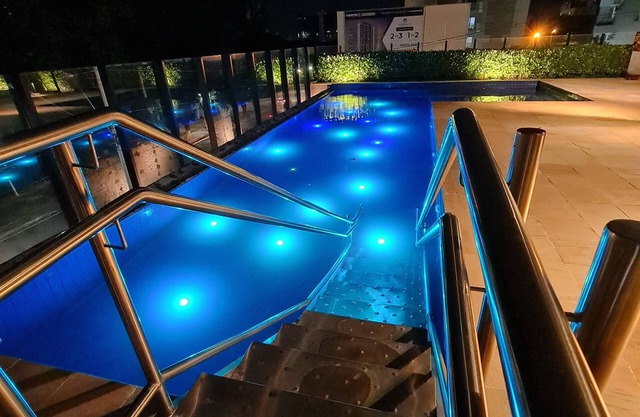 New/Sophisticated Loft - Unique Resid - Avenue Front