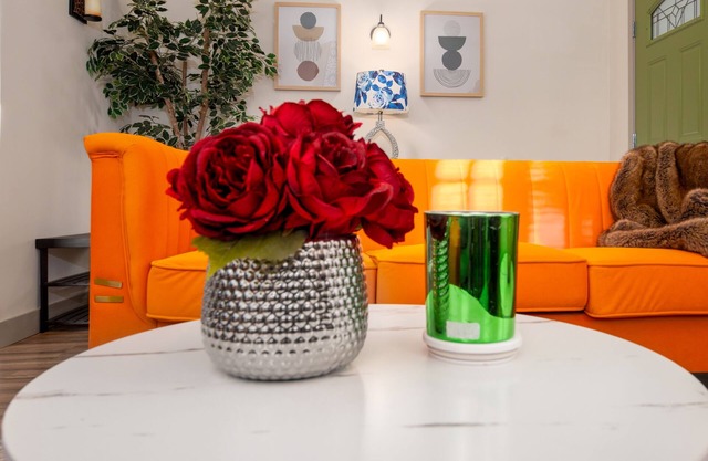 NEW! SPANISH BOHO COLONIAL RETREAT - WOOD STREET - DOWNTOWN RIVERSIDE