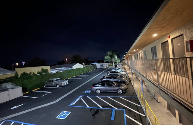 New Star Inn. El Monte, CA - Los Angeles