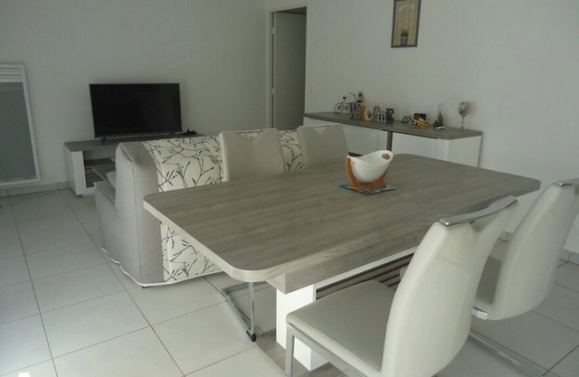 New t2 apartment in residence in puget sur argens