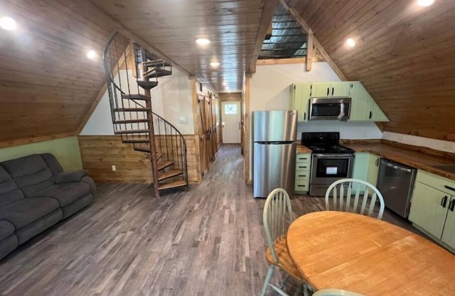 NEW The Hideaway