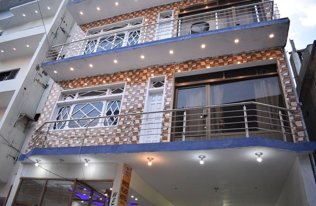 New White Palace Hotel