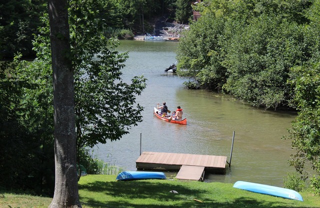 Newer Lakefront Log Cabin w/Beautiful Views, 4 BR Plus Loft, Catskills