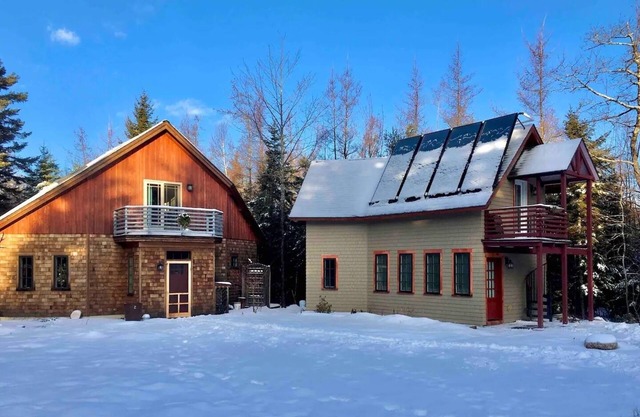 Newly built quiet studio apartment near Reversing Falls