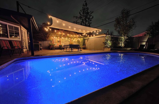 *Newly Built* w/HTD Pool, Cabana, BBQ