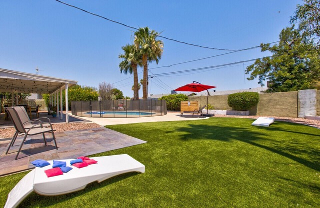 Newly Furnished, Pool Fence, Family Friendly