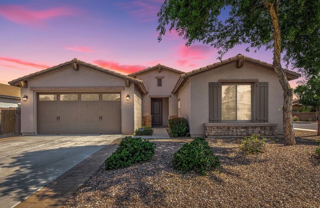 Newly Remodeled Modern Home Near Downtown Gilbert!