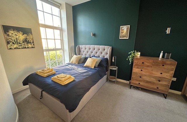 Newly renovated beautiful school conversion