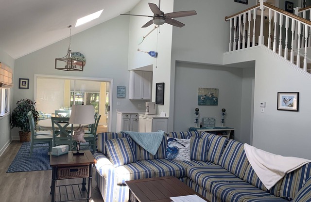 Newly Renovated Home With Impressive Views Of The 7Th Green!