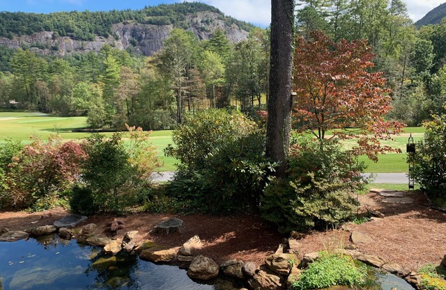 Newly renovated mountain view home in High Hampton, minutes from Cashiers, NC