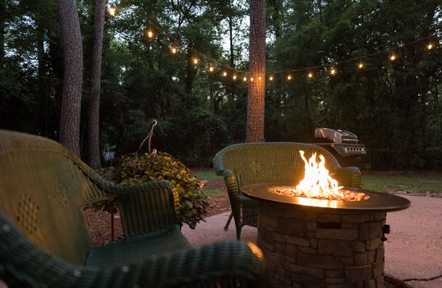 Newly Updated Premium Property, Super Clean, Close to SGMC & VSU, Pets, Fire Pit